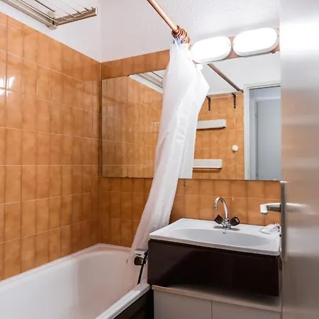 Apartment Near The Aiguille Du Midi Cable Car Апартаменти Шамоні