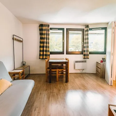 Апартаменти Apartment Near The Aiguille Du Midi Cable Car *