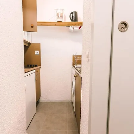 Апартаменти Apartment Near The Aiguille Du Midi Cable Car Шамоні
